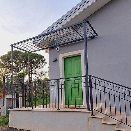 Villa The Green Door - Casa Vacanze Vicino A Roma Fonte Nuova Exteriör bild