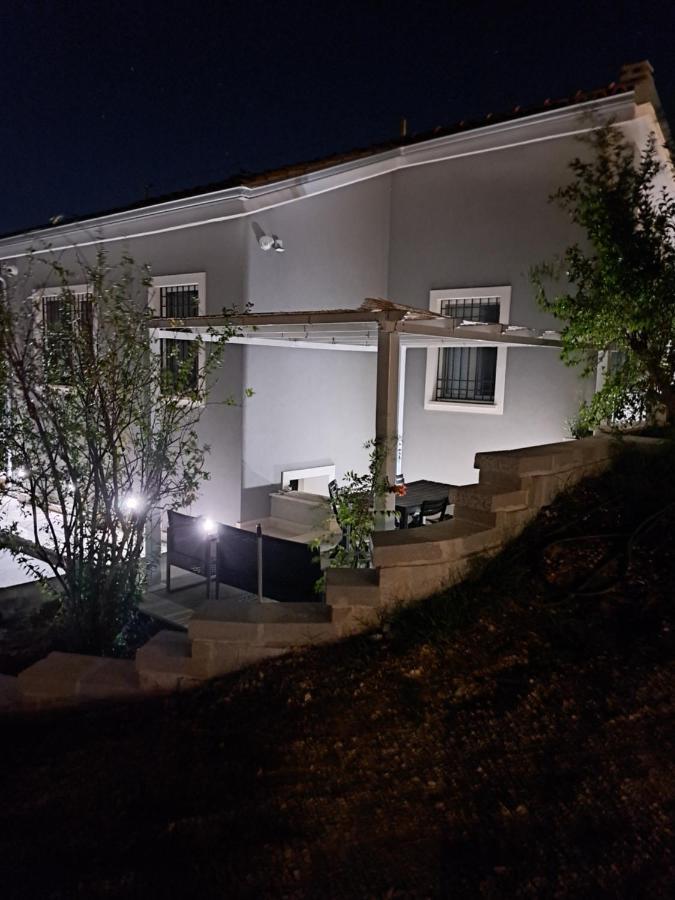 Villa The Green Door - Casa Vacanze Vicino A Roma Fonte Nuova Exteriör bild